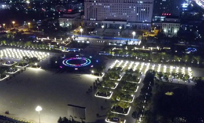 【慶陽(yáng)視頻】“新版”和諧廣場(chǎng)炫起來