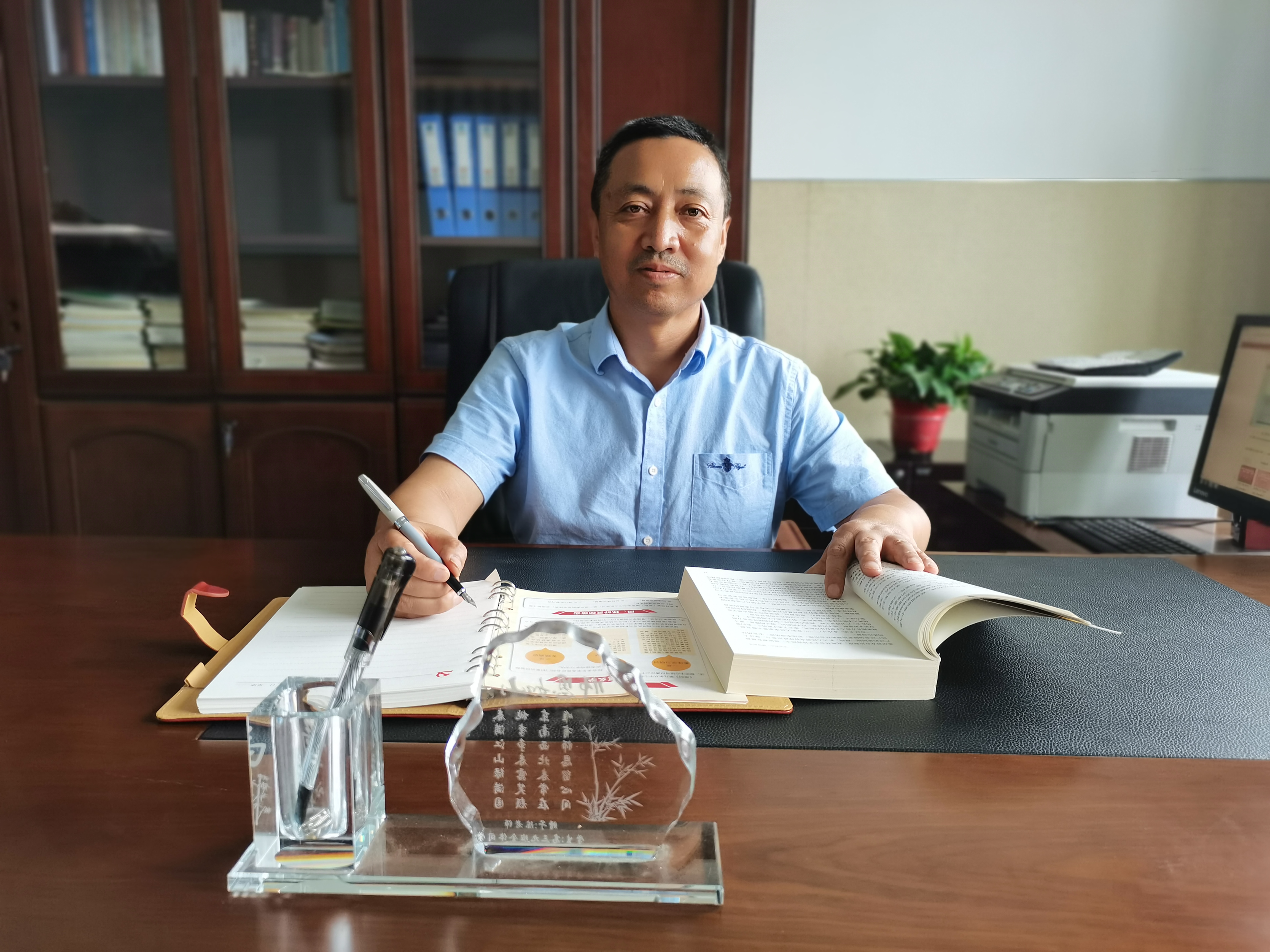 【教育高質量發(fā)展·校長訪談】傳承紅色基因 培育時代紅苗——訪慶城縣隴東中學黨總支副書記、校長陳基