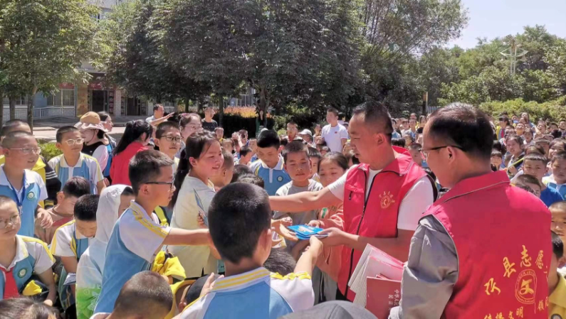 “慶陽(yáng)好人”高小偉技能傳授類(lèi)文明實(shí)踐品牌工作室：放大“好人效應(yīng)” 傳播榜樣力量