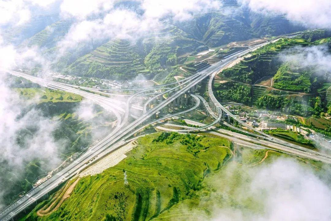 夏日色彩圖鑒！總有一種顏色讓你愛上慶陽