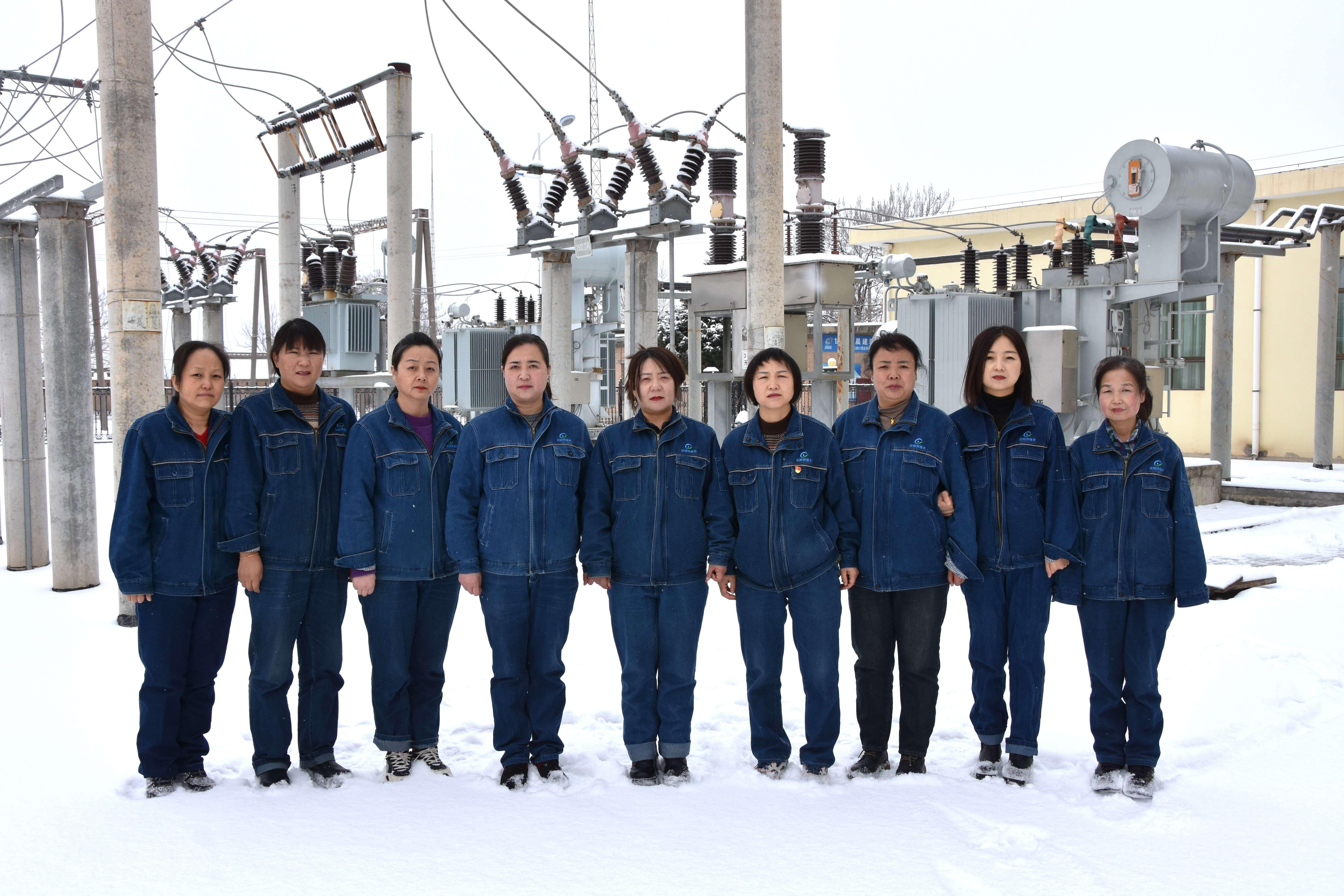 慶陽(yáng)市供排水集團(tuán)有限公司西莊變電所女子運(yùn)維團(tuán)隊(duì)——供水生命線上的鏗鏘“電”姑娘