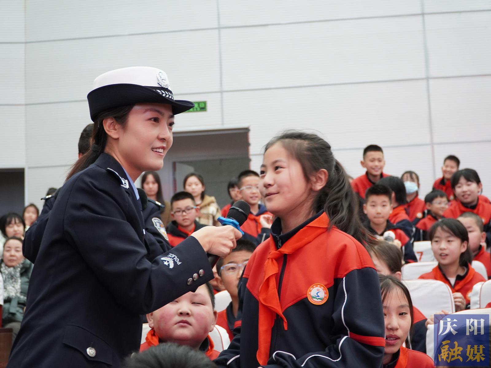 【全國(guó)中小學(xué)生安全教育日】慶陽：構(gòu)建安全教育新模式 筑牢校園安全防護(hù)網(wǎng)