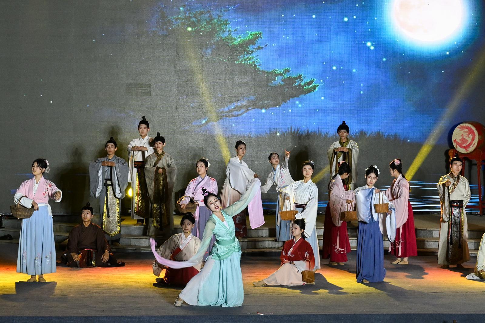 【攝影報(bào)道】慶陽市“4.23”世界讀書日全民閱讀分享活動(dòng)精彩瞬間