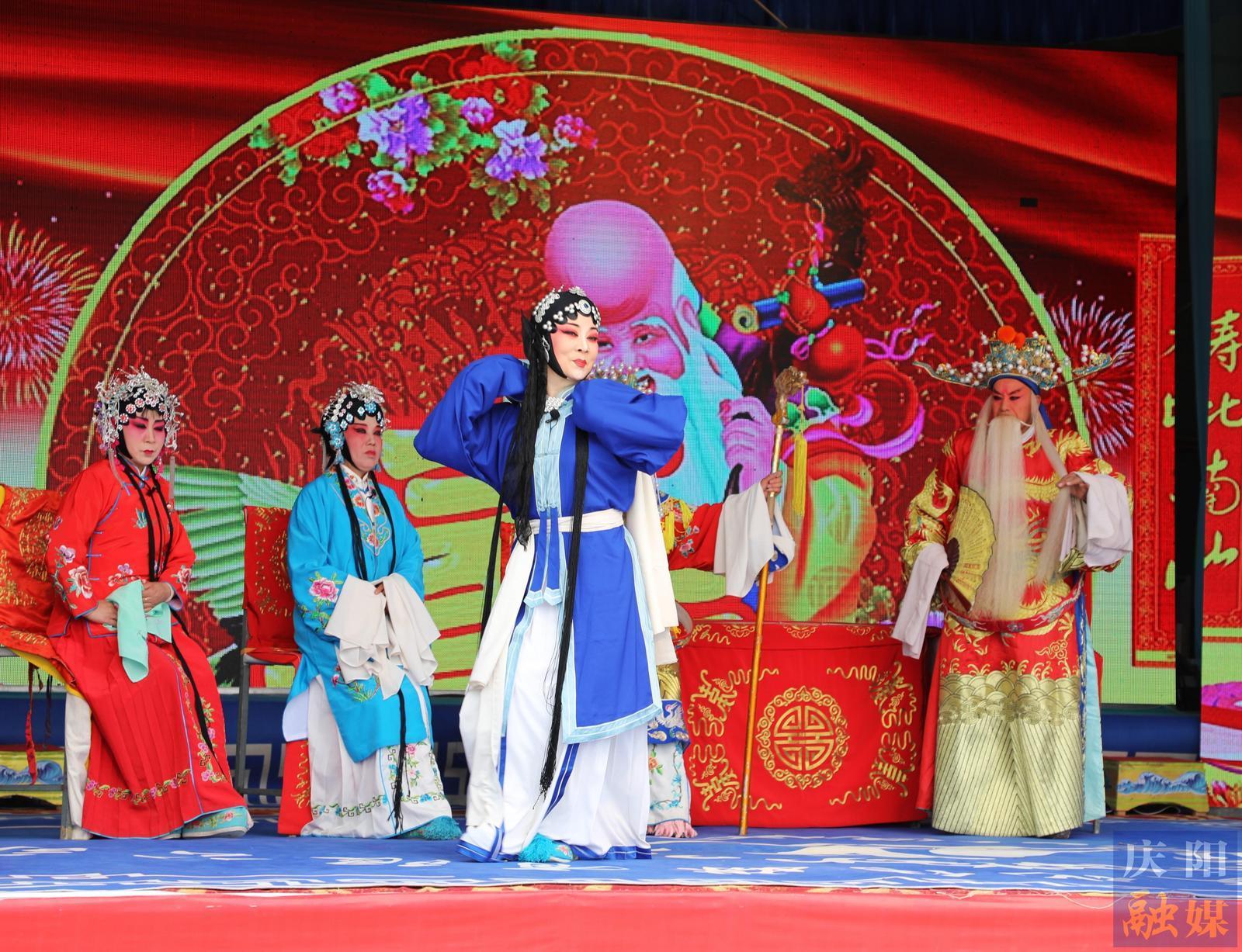 【攝影報(bào)道】環(huán)縣曲子鎮(zhèn)：千畝油菜花海邀客 農(nóng)文旅“田園盛宴”體驗(yàn)感拉滿