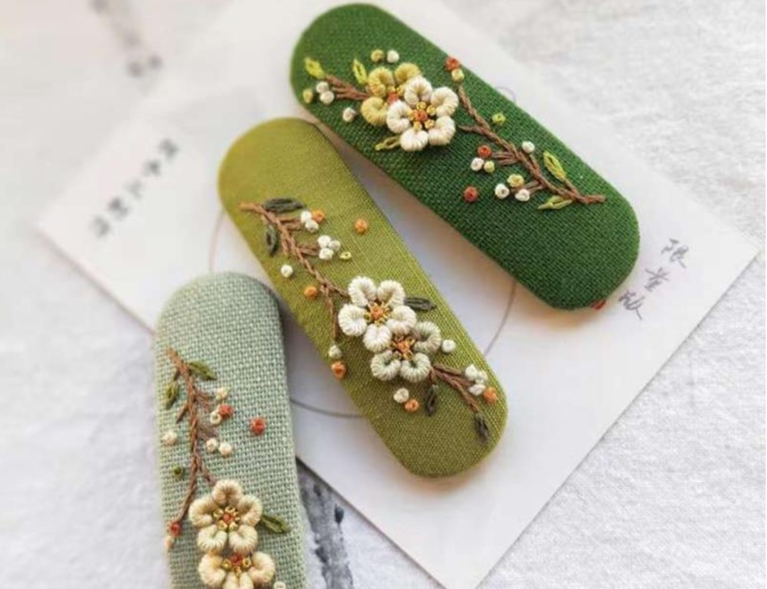 【香約慶陽(yáng) 包容天下】西峰區(qū)香包繡制傳承者雷亞茹：非遺技藝解鎖發(fā)飾新賽道