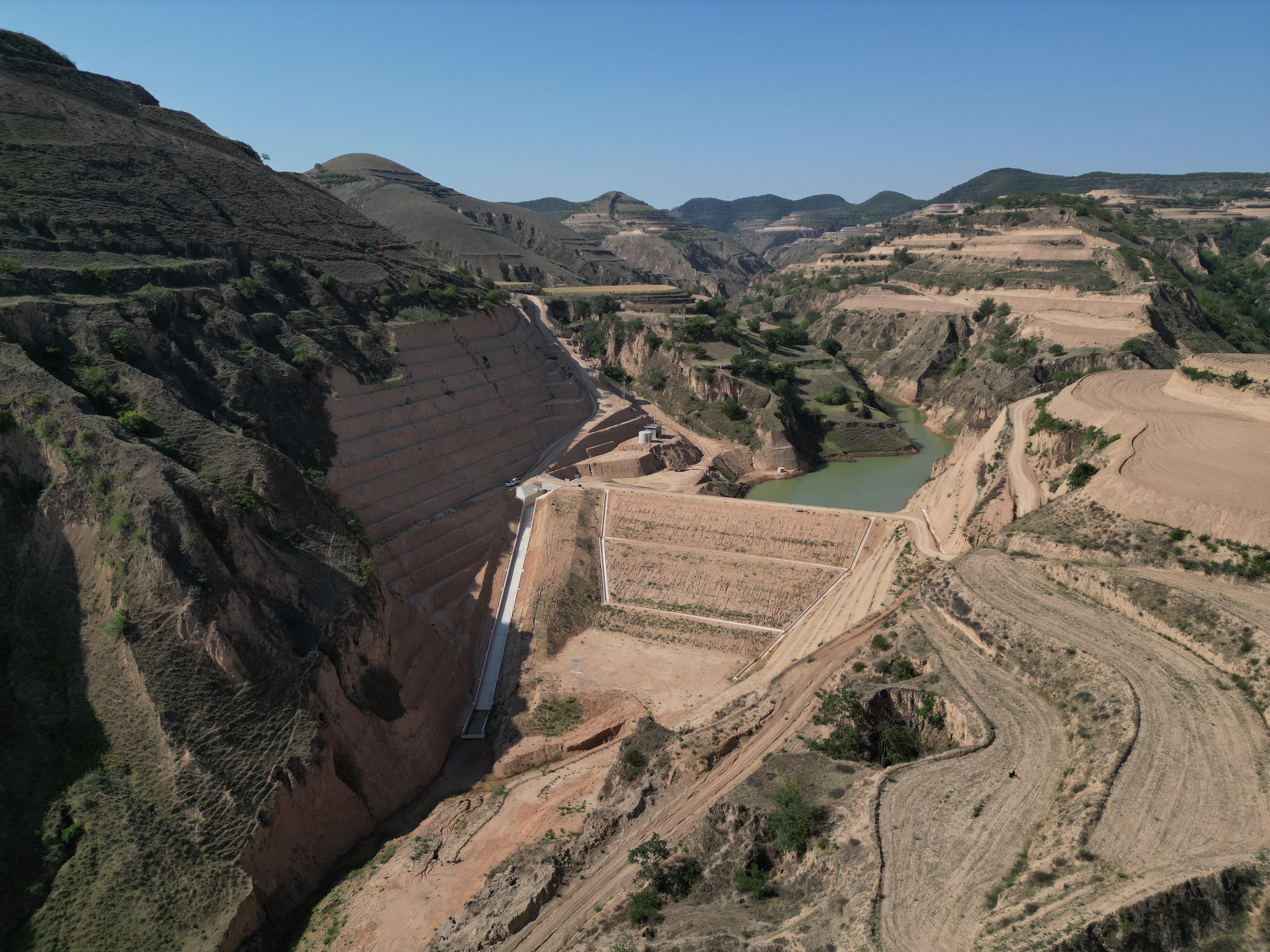 環(huán)縣淤地壩建設(shè)“鎖”牢黃土地