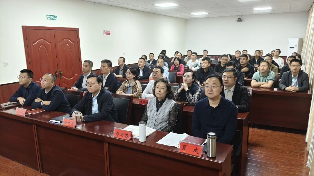 慶城縣黨員干部群眾收看紀(jì)念中國人民抗日戰(zhàn)爭暨世界反法西斯戰(zhàn)爭勝利80周年大會盛況