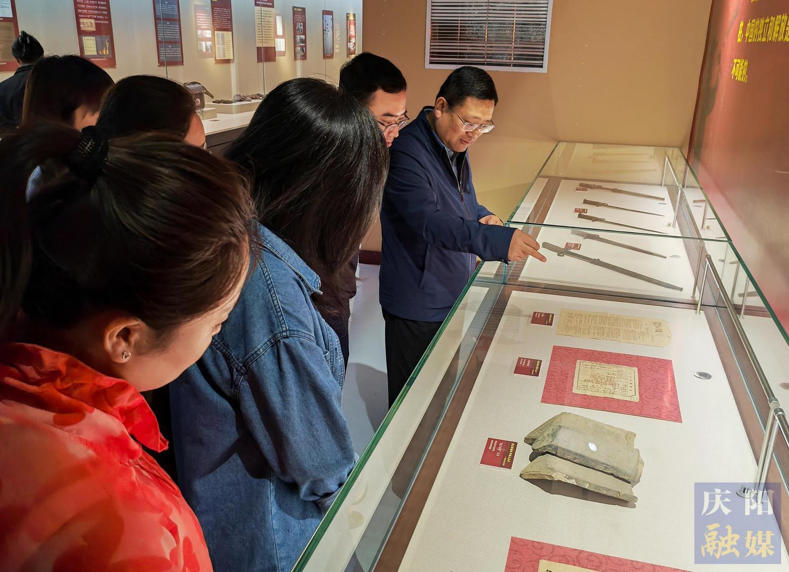 【攝影報道】隴東抗戰(zhàn)文物展在慶陽市博物館開展