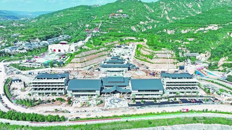 筑牢項(xiàng)目“硬支撐” 驅(qū)動(dòng)發(fā)展“新跨越”——慶城縣以項(xiàng)目建設(shè)繪就經(jīng)濟(jì)高質(zhì)量發(fā)展新藍(lán)圖