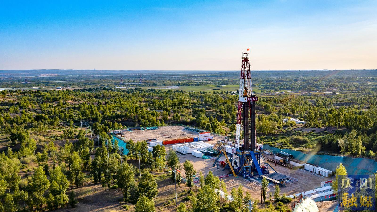 【城鄉(xiāng)文明創(chuàng)建】凝心鑄魂強根基 融合創(chuàng)新促發(fā)展——中國石油川慶鉆探工程有限公司長慶鉆井總公司創(chuàng)建全國文明單位工作綜述