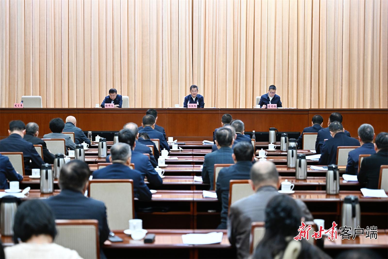 任振鶴在省國(guó)資國(guó)企改革工作協(xié)調(diào)機(jī)制會(huì)議上強(qiáng)調(diào) 以更高站位更大力度縱深推進(jìn)國(guó)資國(guó)企改革 不斷增強(qiáng)國(guó)有企業(yè)核心功能提升核心競(jìng)爭(zhēng)力