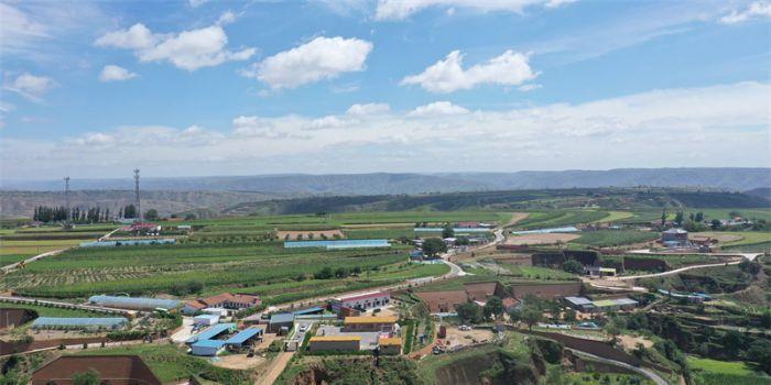 莊子峁是個(gè)好地方——西北偏僻小山村走出兩位“中國(guó)好人”