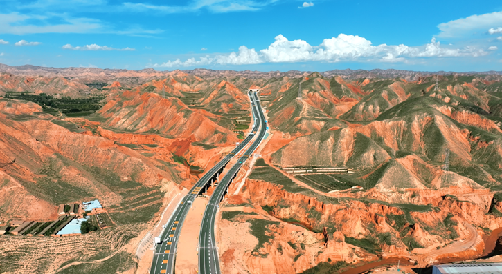 從“行路難”到“通八方” 甘肅著眼交通“大棋局”落子更精準(zhǔn)