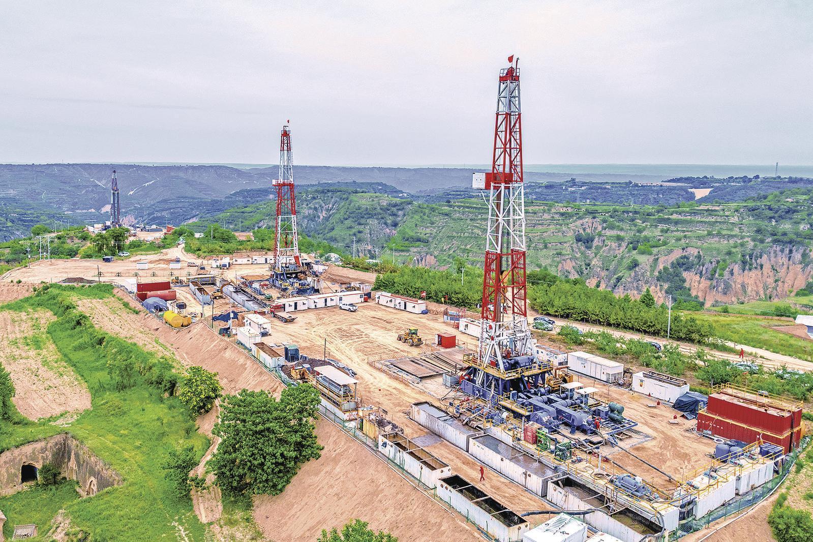 油海逐“新” “質(zhì)”勝未來(lái) ——長(zhǎng)慶油田采油二廠新質(zhì)生產(chǎn)力發(fā)展紀(jì)實(shí)