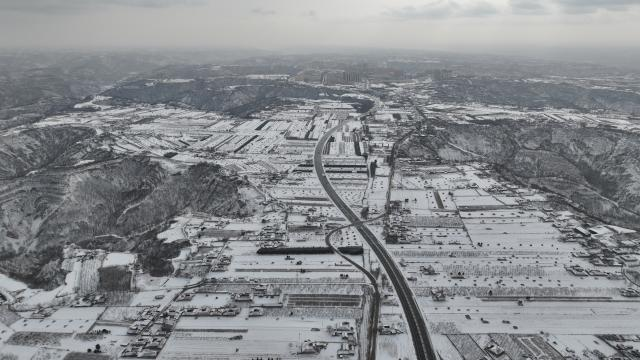 從此是坦途——記G309線西合一級(jí)公路開(kāi)通