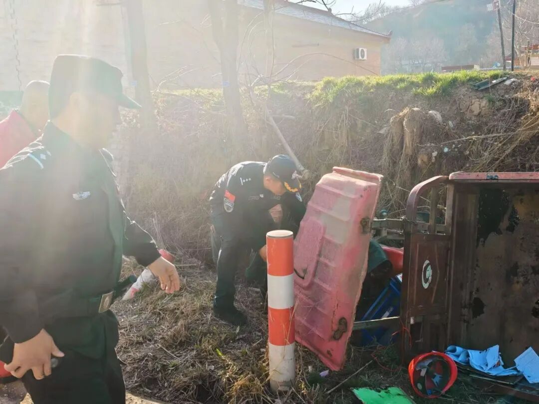 特警送教途中緊急停車 寧縣公安這波操作滿分！