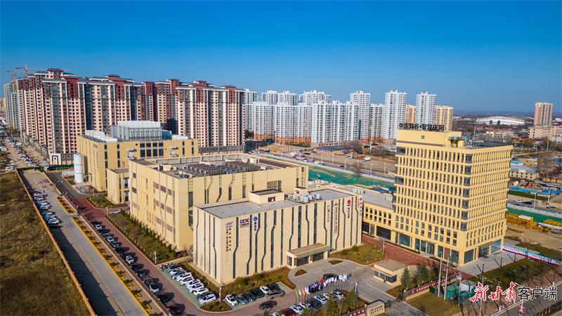 【營商環(huán)境創(chuàng)一流】近悅遠(yuǎn)來 薈商興業(yè)——慶陽市持續(xù)優(yōu)化營商環(huán)境強引擎蓄勝勢