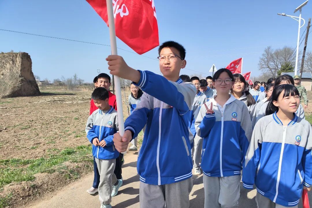 追尋紅色足跡 體驗農(nóng)耕文化——正寧縣宮河鎮(zhèn)王錄村迎來中小學生研學熱潮
